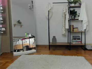Foto porno Sex online cu glossybabe_ pe KUR.ro