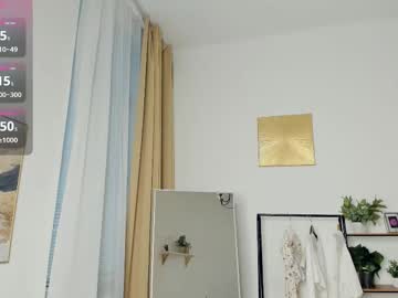 Foto porno Sex online cu glossybabe_ pe KUR.ro