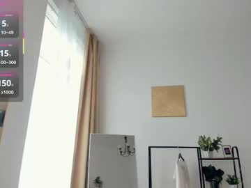 Foto porno Ganduri murdare cu glossybabe_ pe KUR.ro