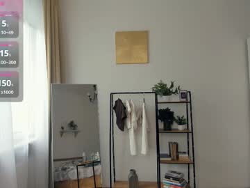 Foto porno Ganduri murdare cu glossybabe_ pe KUR.ro