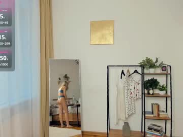 Foto porno Ganduri murdare cu glossybabe_ pe KUR.ro