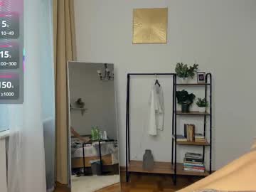 Foto porno Ganduri murdare cu glossybabe_ pe KUR.ro