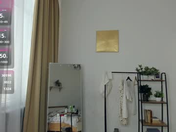 Foto porno Sex online cu glossybabe_ pe KUR.ro