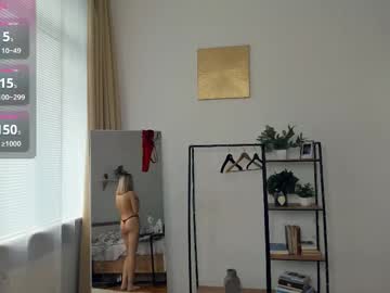 Foto porno Ganduri murdare cu glossybabe_ pe KUR.ro