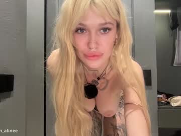 Foto porno golden_alinee se dezbraca la web pe Chaturbate pe KUR.ro