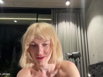 Foto porno golden_alinee se dezbraca la web pe Chaturbate pe KUR.ro