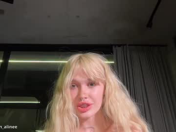 Foto porno golden_alinee se dezbraca la web pe Chaturbate pe KUR.ro