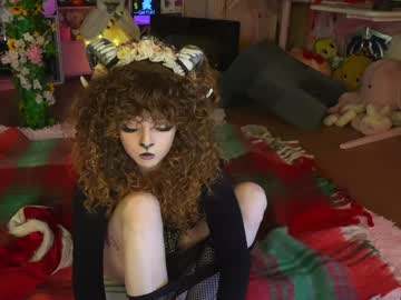 Foto porno goldengoddessxxx vrea sex pe Chaturbate pe KUR.ro