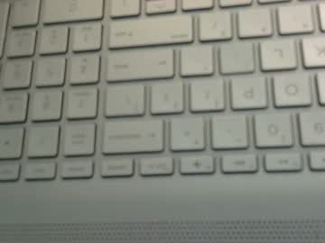 Foto porno haleycrazy se dezbraca la web pe Chaturbate pe KUR.ro