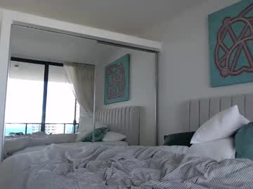 Foto erotica #1720716 pe KUR.ro