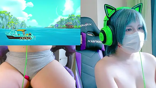 Foto porno hazuki_8008 ne arata tot la camera pe KUR.ro
