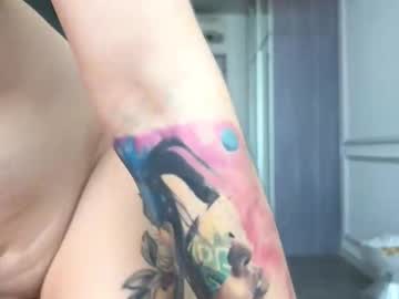 Foto porno Ce sexy este hella_hardcor pe KUR.ro