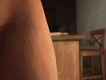 Foto porno Nebunii pe chat marca heybanan pe KUR.ro