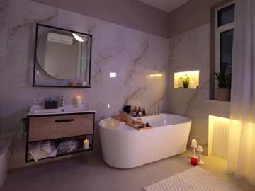 Foto porno heybanan ne arata tot la camera pe KUR.ro