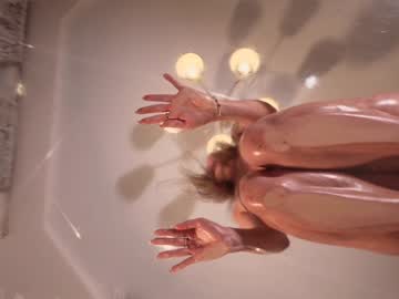 Foto porno heybanan ne arata tot la camera pe KUR.ro