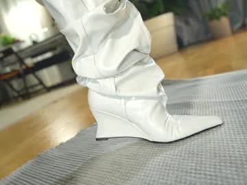 Foto porno heybanan ne arata tot la camera pe KUR.ro