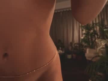 Foto porno Nebunii pe chat marca heybanan pe KUR.ro