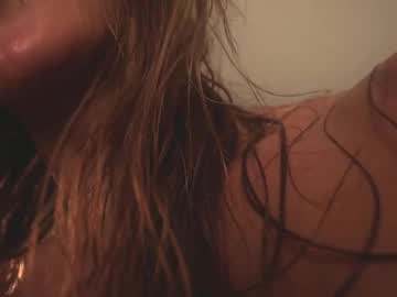 Foto porno Nebunii pe chat marca heybanan pe KUR.ro