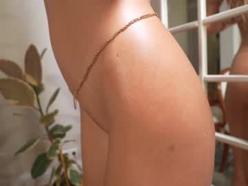 Foto erotica #683841 pe KUR.ro
