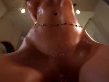 Foto porno heybanan ne arata tot la camera pe KUR.ro