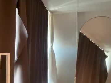 Foto porno Ce sexy este heyskylar pe KUR.ro