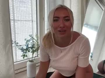 Foto porno Ce sexy este heyskylar pe KUR.ro