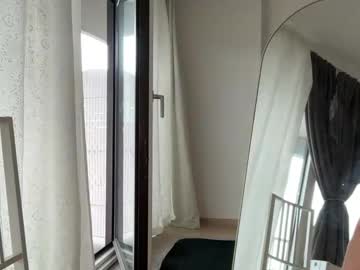 Foto porno Ce sexy este heyskylar pe KUR.ro