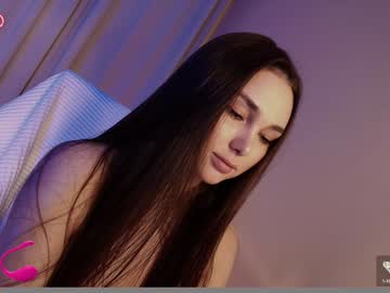 Foto porno Ganduri murdare cu hollyextra pe KUR.ro