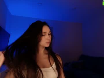 Foto porno hollyextra vrea sex pe Chaturbate pe KUR.ro