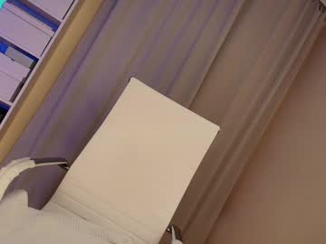 Foto porno Ganduri murdare cu hollyextra pe KUR.ro