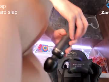 Foto porno Ce sexy este honey_pinkgreen pe KUR.ro