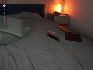 Foto porno Sex online cu honeymoon1100 pe KUR.ro