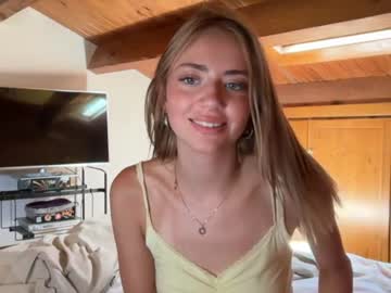 Foto porno Nebunii pe chat marca honeyyy95 pe KUR.ro
