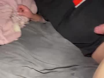 Foto porno hotcoupleee2020 ne arata tot la camera pe KUR.ro