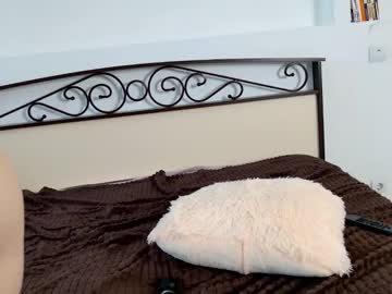 Foto erotica #982369 pe KUR.ro