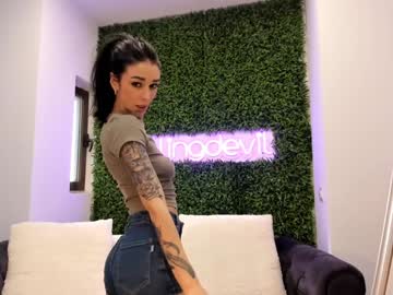 Foto porno Sex online cu hotfallingdevil pe KUR.ro