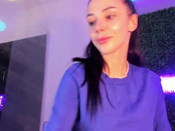 Foto porno Ganduri murdare cu hotfallingdevil pe KUR.ro
