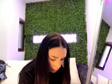 Foto porno Sex online cu hotfallingdevil pe KUR.ro