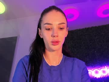 Foto porno Ganduri murdare cu hotfallingdevil pe KUR.ro