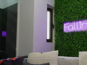 Foto porno Sex online cu hotfallingdevil pe KUR.ro