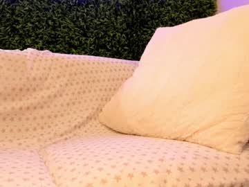 Foto porno Sex online cu hotfallingdevil pe KUR.ro