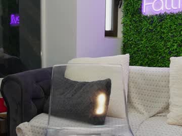 Foto porno Sex online cu hotfallingdevil pe KUR.ro