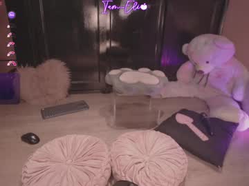 Foto porno iam_eli vrea sex pe Chaturbate pe KUR.ro