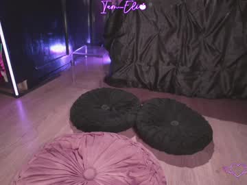 Foto erotica #981609 pe KUR.ro