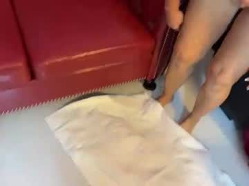 Foto porno idahoviking888 se dezbraca la web pe Chaturbate pe KUR.ro