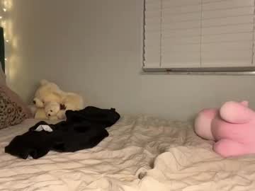 Foto porno indy_xx vrea sex pe Chaturbate pe KUR.ro