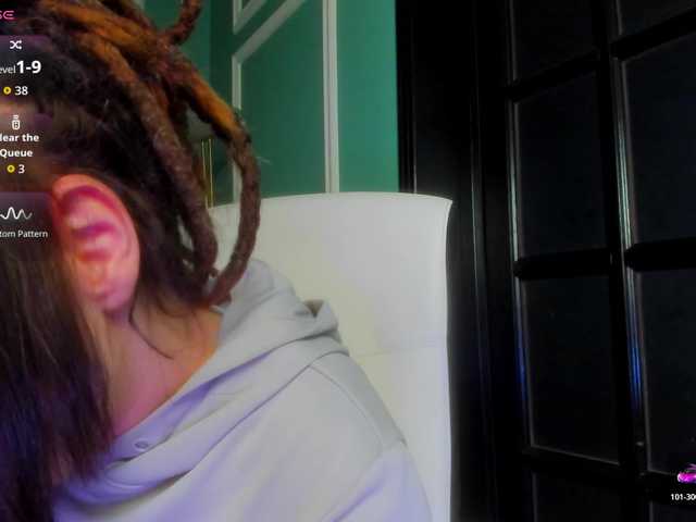 Foto porno Nebunii pe chat marca ingridblondy94 pe KUR.ro