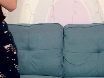 Foto porno innocentprovenguilty se dezbraca la web pe Chaturbate pe KUR.ro