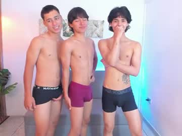 Foto erotica #4531574 pe KUR.ro