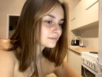 isauratorkelson se dezbraca la web pe Chaturbate